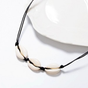 Seashell Shaped Black Choker Necklace for Lady
