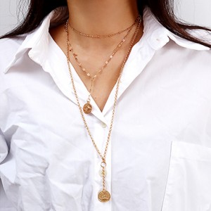 Coin Pendant Gold Metal Necklace for Women